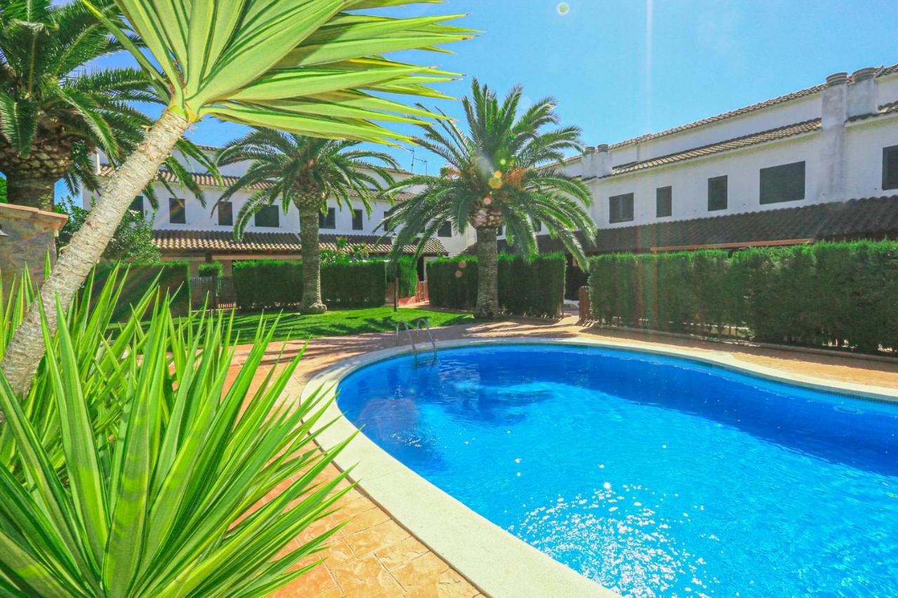 Calderon De La Barca - Only Families Villa Cambrils Exterior photo