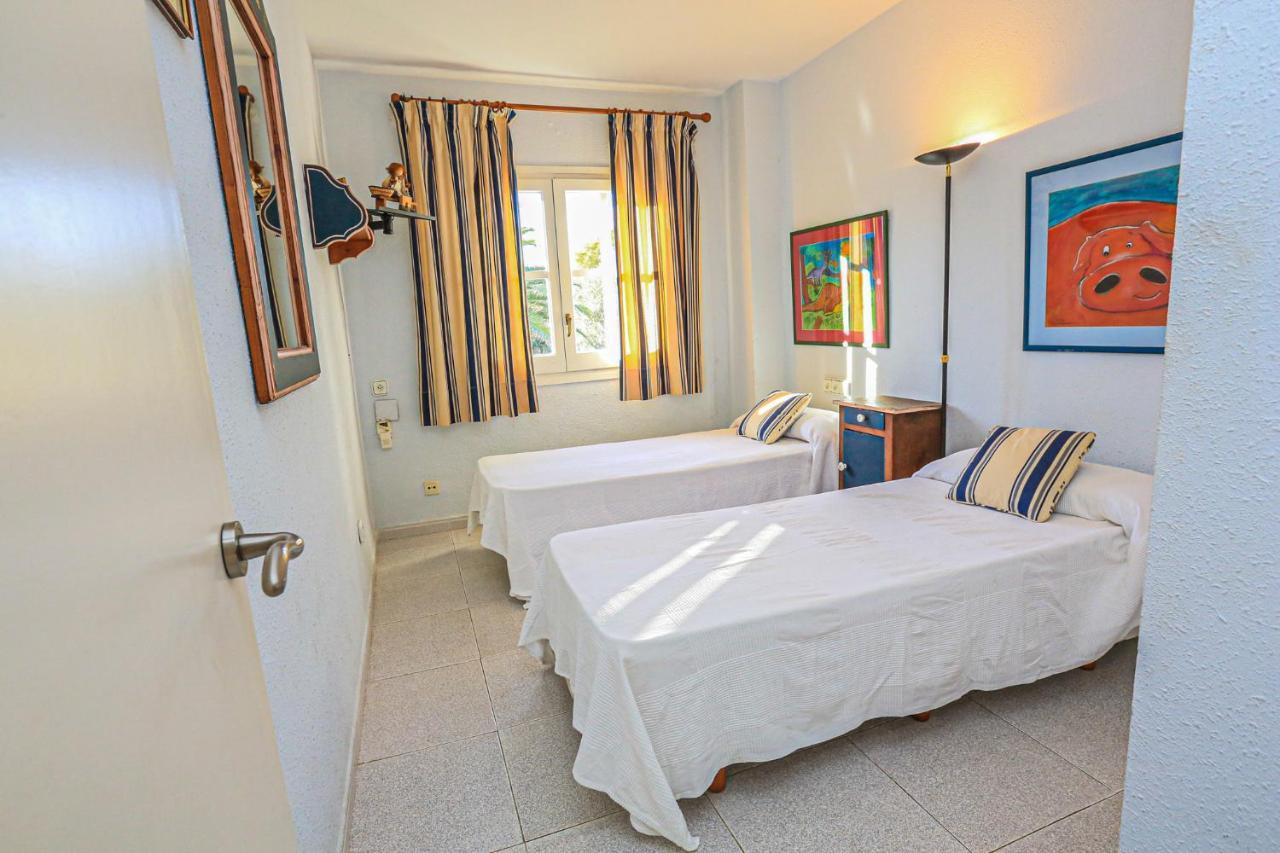 Calderon De La Barca - Only Families Villa Cambrils Exterior photo