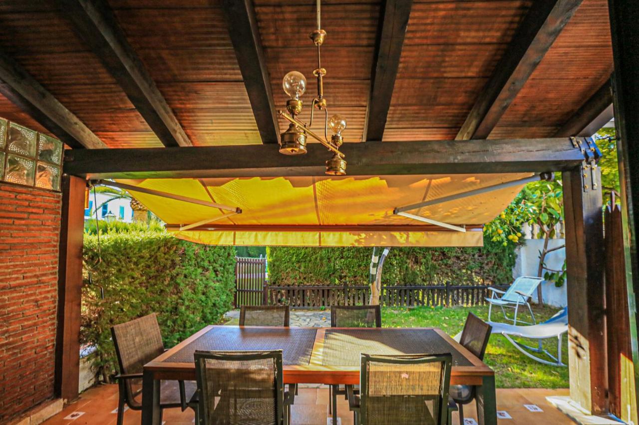 Calderon De La Barca - Only Families Villa Cambrils Exterior photo