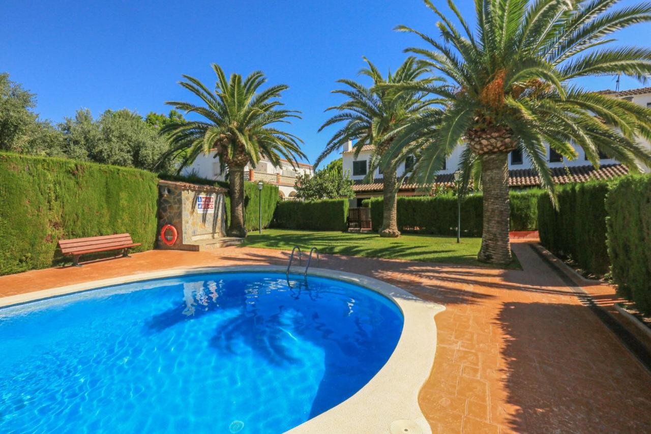 Calderon De La Barca - Only Families Villa Cambrils Exterior photo