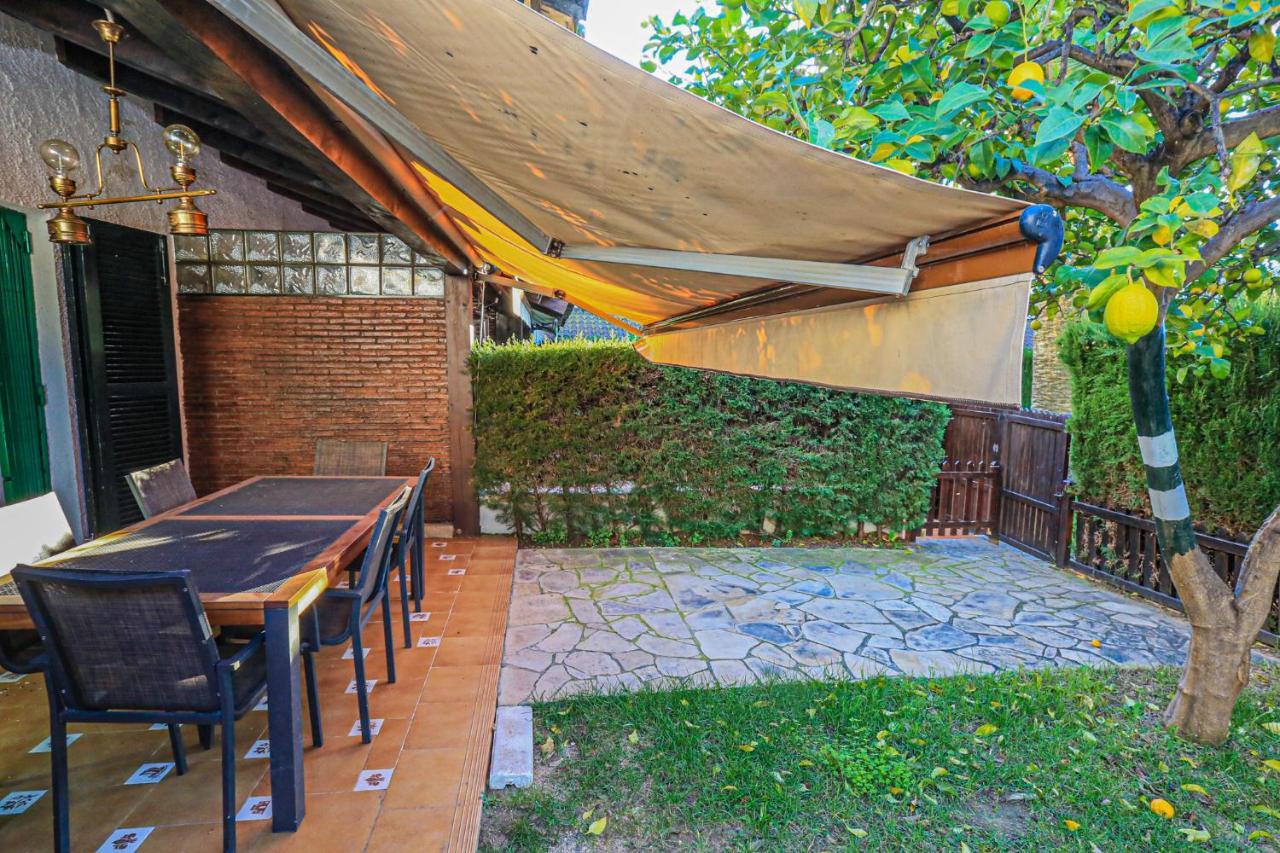Calderon De La Barca - Only Families Villa Cambrils Exterior photo